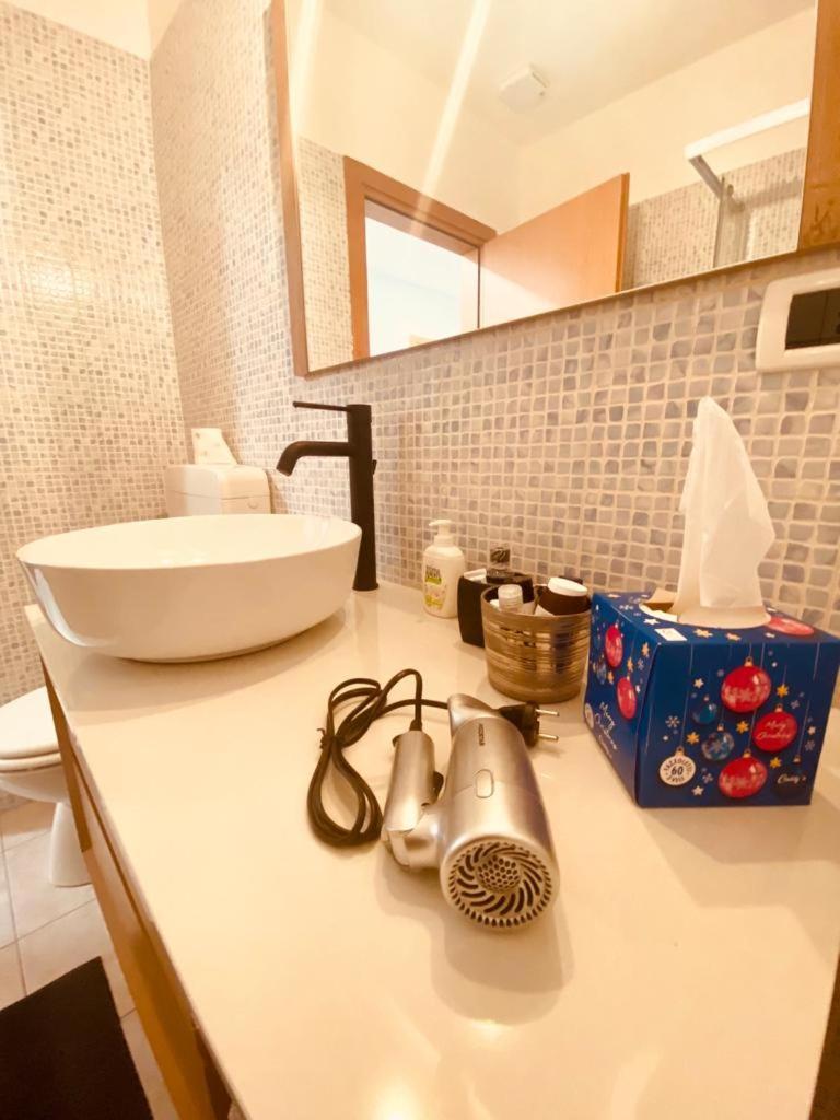 Casa Vacanze Viale Miramare 31- Delizioso Mini Loft Industrial Trieste Exterior photo